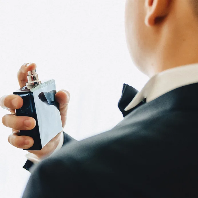 مضرات استفاده از عطر و اسانس های تقلبی