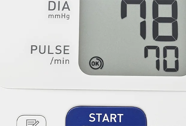 نشانگر صحیح بستن کاف  OMRON M2